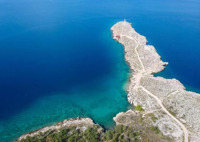 By Interhome Apartmán Šilo