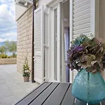 By Interhome Apartmán