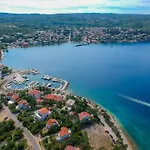 By Interhome Šilo