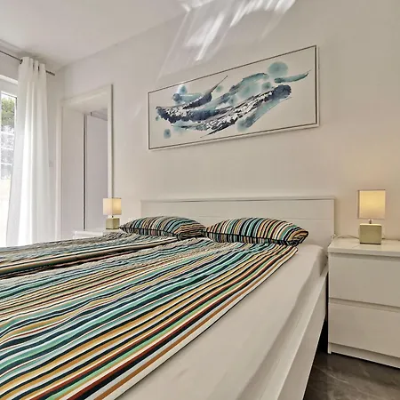 Apartamento By Interhome Šilo