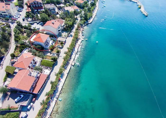 By Interhome Appartement Šilo