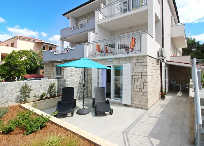 By Interhome Apartament